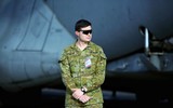 [ẢNH] Máy bay khổng lồ C-17 hạ cánh xuống TP.HCM, bước đột phá của quân đội Việt Nam ra thế giới