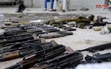 [ẢNH] Khủng bố tiếc nuối khi kho vũ khí lớn chôn giấu ngay trong thủ đô bị Syria thu giữ