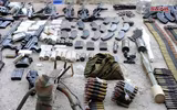 [ẢNH] Khủng bố tiếc nuối khi kho vũ khí lớn chôn giấu ngay trong thủ đô bị Syria thu giữ