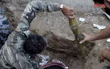 [ẢNH] Khủng bố tiếc nuối khi kho vũ khí lớn chôn giấu ngay trong thủ đô bị Syria thu giữ