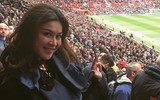 [ẢNH] Á hậu Thái Lan tử nạn trong vụ máy bay chở Chủ tịch Leicester rơi