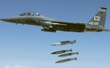 [ẢNH] Mỹ dùng siêu bom thông minh dẫn đường GPS JDAM tại chiến trường Syria