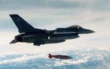 [ẢNH] Mỹ dùng siêu bom thông minh dẫn đường GPS JDAM tại chiến trường Syria