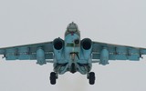 [ẢNH] Tại sao Nga rút hết 'xe tăng bay' Su-25 đang giáng hỏa lực cực mạnh xuống phiến quân Syria về nước?