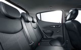 [ẢNH] Xe Fadil rẻ nhất của VinFast thực ra chính là nguyên mẫu của xe Opel Karl Rocks