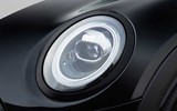 [ẢNH] Xe Mini phiên bản John Cooper Works Knights có gì khiến khách hàng chờ đợi