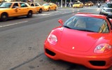 [ẢNH] Kiện đòi bồi thường 19.500 USD vì làm móp Ferrari 458 khi đậu xe