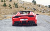 [ẢNH] Kiện đòi bồi thường 19.500 USD vì làm móp Ferrari 458 khi đậu xe