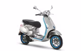 [ẢNH] Xe máy điện Vespa Elettrica về Việt Nam đắt ngang môtô
