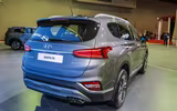 [ẢNH] Hyundai Santa Fe 2019 SUV đáng mua với giá gần 45.000 USD