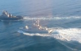 [ẢNH] Chiến hạm Nga, Ukraine đối đầu tại Crimea, súng đã nổ, nguy cơ chiến tranh