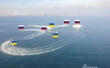 [ẢNH] Nga huy động cả ngàn máy bay sát biên giới Ukraine, sẵn sàng cho cuộc xung đột?