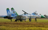[ẢNH] Từ 70 chiến thần Su-27 xuống còn 17 chiếc, điều gì đang xảy ra với chiến đấu cơ mạnh nhất của Ukraine?