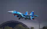 [ẢNH] Từ 70 chiến thần Su-27 xuống còn 17 chiếc, điều gì đang xảy ra với chiến đấu cơ mạnh nhất của Ukraine?