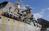 [ẢNH] Ukraine hồi sinh tuần dương hạm có khả năng thổi tung tàu sân bay Nga?