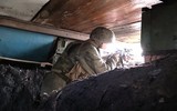 [ẢNH] Ukraine sắp sửa tung đấm thép vào dân quân miền Đông, Nga sẽ ngồi im?