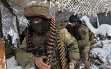 [ẢNH] Ukraine sắp sửa tung đấm thép vào dân quân miền Đông, Nga sẽ ngồi im?