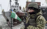 [ẢNH] Ukraine sắp sửa tung đấm thép vào dân quân miền Đông, Nga sẽ ngồi im?
