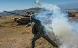 [ẢNH] Ukraine sắp sửa tung đấm thép vào dân quân miền Đông, Nga sẽ ngồi im?