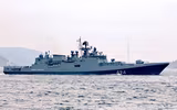 [ẢNH] Nga điều chiến hạm mang tên lửa Kalibr tới Biển Azov, Ukraine lo lắng ra mặt