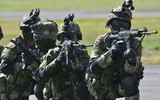 [ẢNH] Bàn giao súng Galil ACE cho Lào, Việt Nam sẽ xuất khẩu súng trường tấn công?