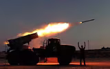 [ẢNH] Bão lửa BM-21 lấn át T-90 và Pantsir-S1 để giành vị thế chủ động trên chiến trường Syria