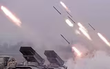 [ẢNH] Bão lửa BM-21 lấn át T-90 và Pantsir-S1 để giành vị thế chủ động trên chiến trường Syria