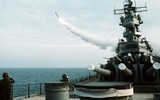 [ẢNH] Thiết giáp hạm vừa sử dụng đại pháo vừa có tên lửa hành trình Tomahawk của Mỹ mạnh kinh hoàng