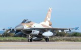 [ẢNH] Nhà máy tên lửa Iran bị Israel phát hiện tại Syria, thế giới nín thở bão lửa ập đến, liệu S-300 có 'khẹt lửa'?