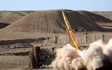 [ẢNH] Nhà máy tên lửa Iran bị Israel phát hiện tại Syria, thế giới nín thở bão lửa ập đến, liệu S-300 có 'khẹt lửa'?