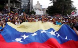 [ẢNH] Nga trả lời về kế hoạch sơ tán tổng thống Venezuela giữa lúc khủng hoảng