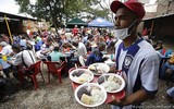 [ẢNH] Ông Guaido cảnh báo quân đội Venezuela chặn hàng cứu trợ là tội ác chống lại loài người