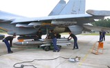 [ẢNH] Su-30 Venezuela vừa phóng tên lửa hủy diệt nặng hơn nửa tấn để công phá chiến hạm