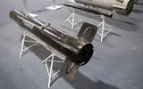 [ẢNH] Việt Nam từng sở hữu Rocket khổng lồ S-24 cực uy lực của Liên Xô