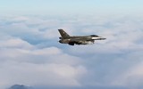 [ẢNH] Siêu tiêm kích F-21, thân F-16 nhưng linh hồn của F-22 sẽ khiến Su-35S gãy cánh?