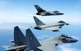 [ẢNH] Điều động Su-30MKI, trận quyết chiến giữa 