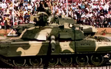 [ẢNH] Đáng sợ với chiến đoàn 320 xe tăng T-80UD của Pakistan