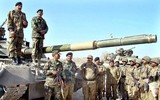 [ẢNH] Đáng sợ với chiến đoàn 320 xe tăng T-80UD của Pakistan