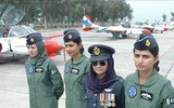 [ẢNH] Vẻ đẹp cuốn hút như thiên thần của nữ binh sĩ Pakistan