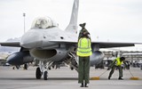 [ẢNH] F-16D Pakistan bị MiG-21 bắn hạ, phi công nhảy dù nhưng bị dân đánh chết vì nhầm?
