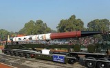 [ẢNH] Tên lửa hạt nhân Agni-IV Ấn Độ không những Pakistan mà cả Trung Quốc cũng lo ngại