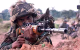 [ẢNH] AK-203 có gì khiến Ấn Độ vứt bỏ niềm tự hào, ngay cả với súng trường INSAS