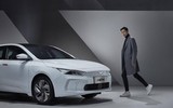 [ẢNH] Xe điện GE11 khoe nội thất công nghệ của tương lai