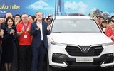 [ẢNH] Lux SA2.0, chiếc ôtô đầu tiên của VinFast lăn bánh tại Việt Nam