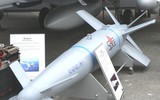 [ẢNH] Ấn Độ trang bị siêu bom cho Su-30MKI, Trung Quốc, Pakistan vẫn kê cao gối ngủ, vì sao?