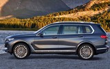 [ẢNH] BMW X7 2019 tiếp tục hút khách với kiểu dáng đẹp và đầy mạnh mẽ