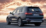 [ẢNH] BMW X7 2019 tiếp tục hút khách với kiểu dáng đẹp và đầy mạnh mẽ