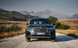 [ẢNH] BMW X7 2019 tiếp tục hút khách với kiểu dáng đẹp và đầy mạnh mẽ