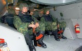 [ẢNH] Vì sao xe bọc thép BMP-97 của đặc nhiệm Nga rơi vào tay khủng bố?