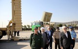 [ẢNH] Bỏ S-300, Iran mang vũ khí phòng không cực mạnh tới Syria đón lõng máy bay Israel
